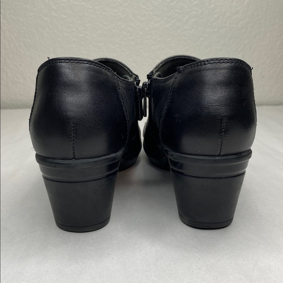 Clarks Collection Emslie Warren Shootie Black Leather Heel Ankle Boots Size 7.5 - Picture 4 of 9